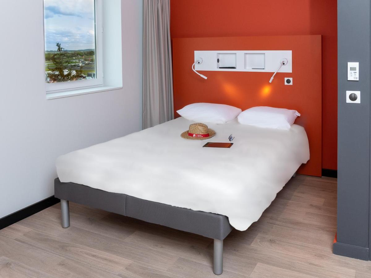 Ibis Budget Cognac Châteaubernard Esterno foto