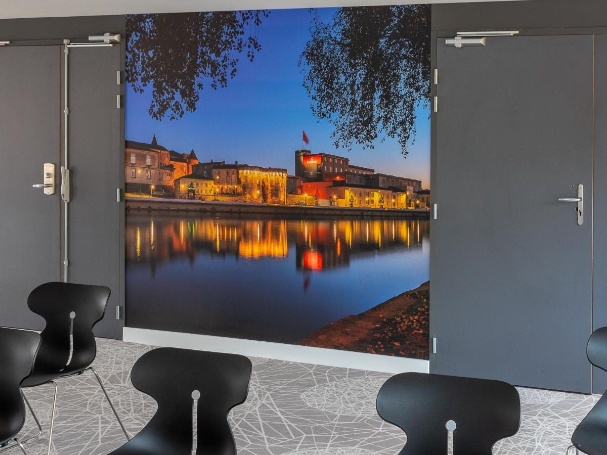 Ibis Budget Cognac Châteaubernard Esterno foto